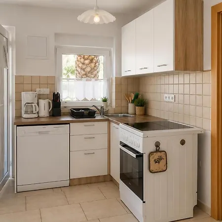 アパート 2 Bedroom Lovely In *